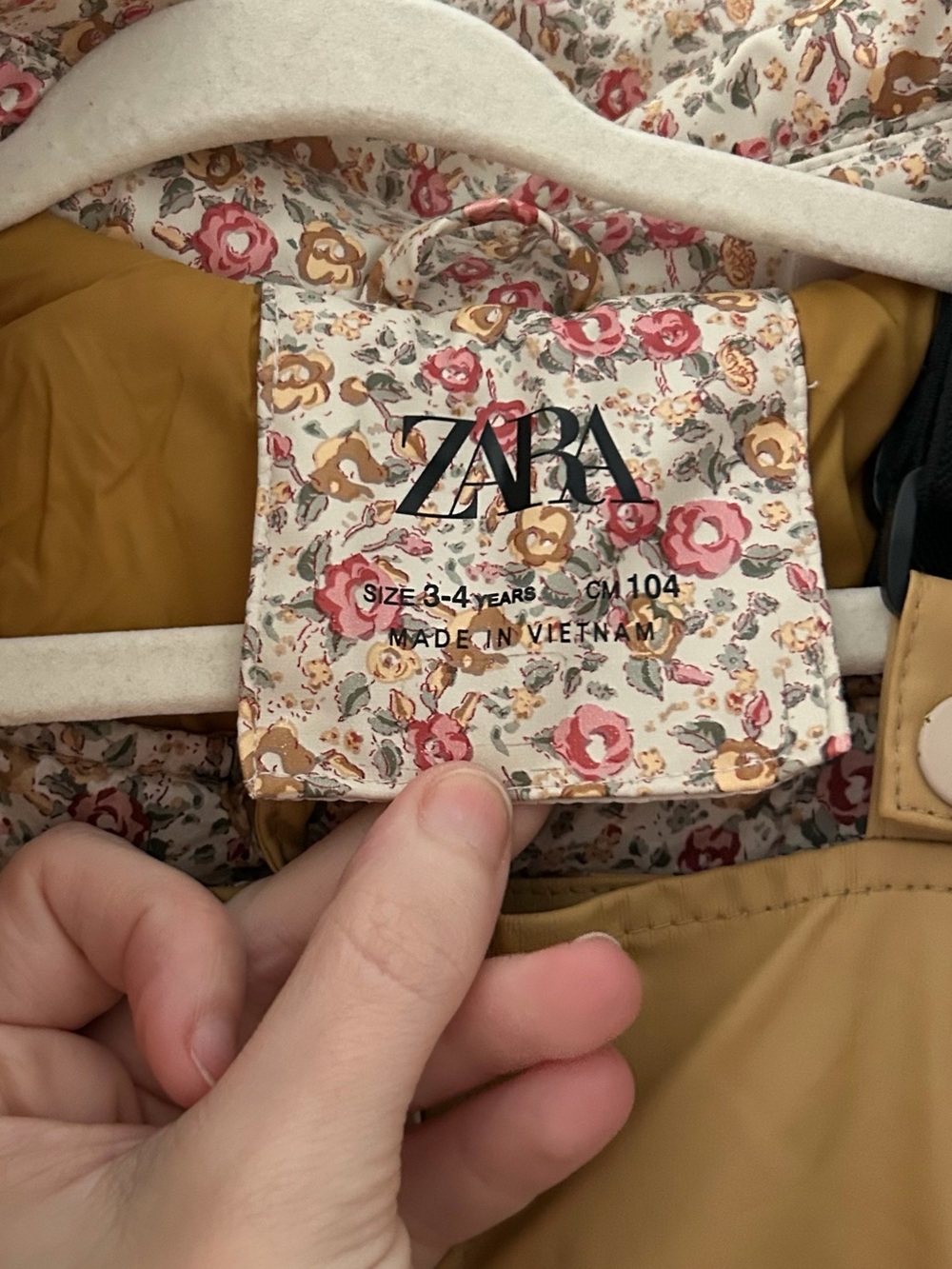 Zara Floral Rainsuit - Picture 3 of 14